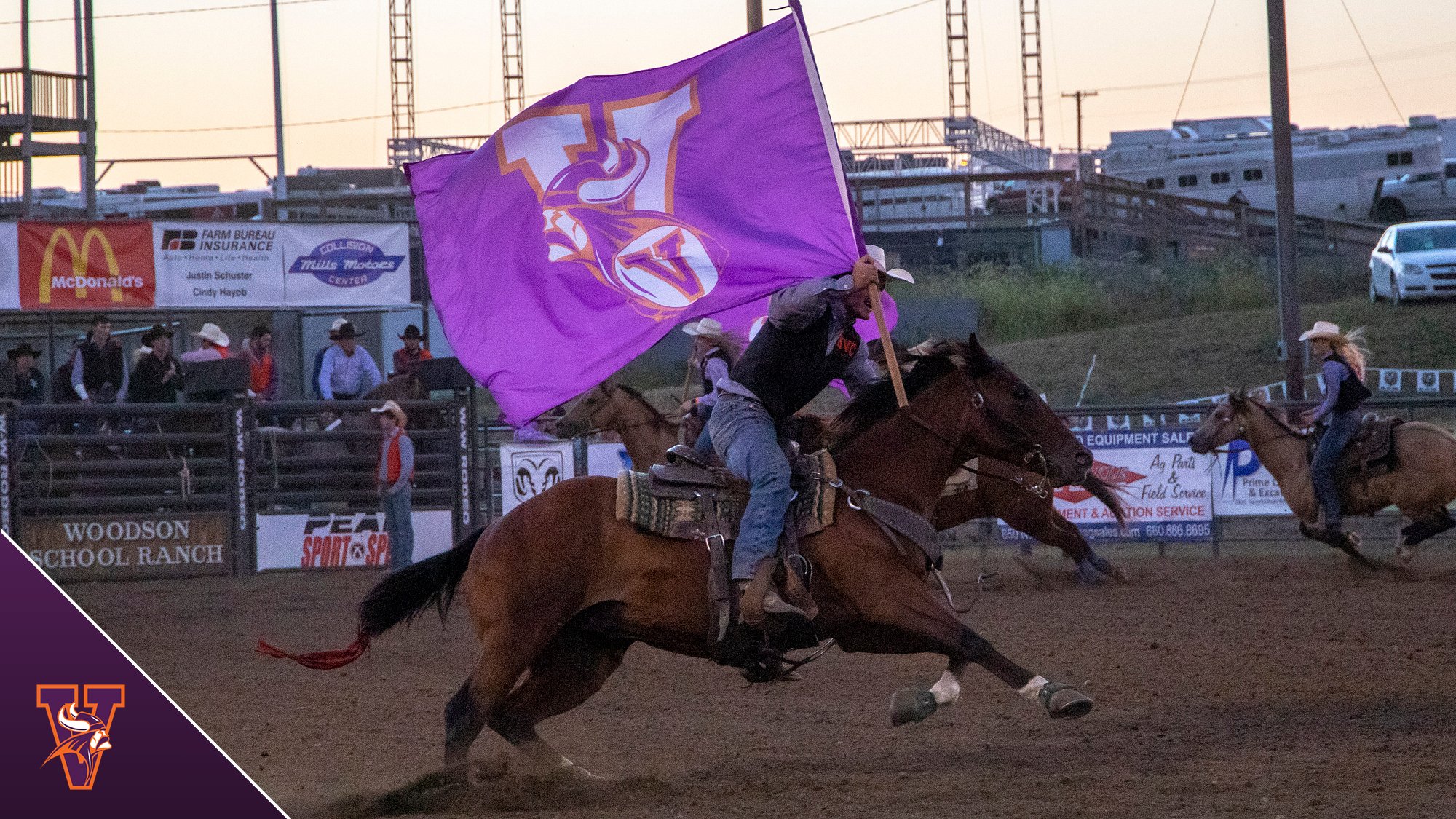 Rodeo Teams Continue Early Competition at CNFR
